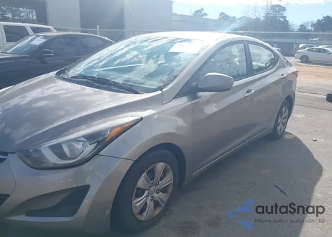 2016 Hyundai Elantra Se z USA, uszkodzony, nr VIN 5NPDH4AE1GH754582